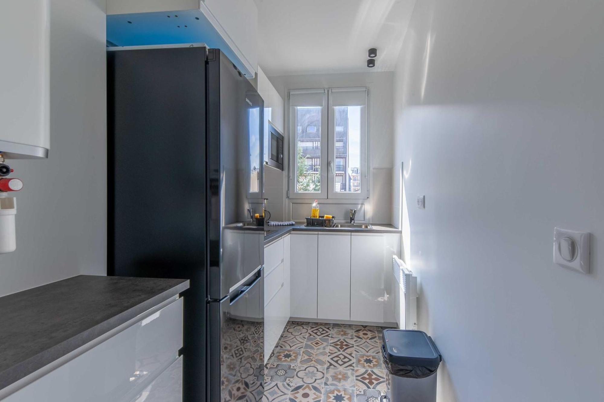 Studio Sleeps 4 With Terrace, 500M Place Morny Deauville Extérieur photo